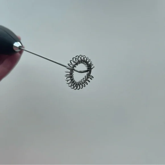 Zulay Milk Boss matte black Milk Frother - Picture 6 of 6